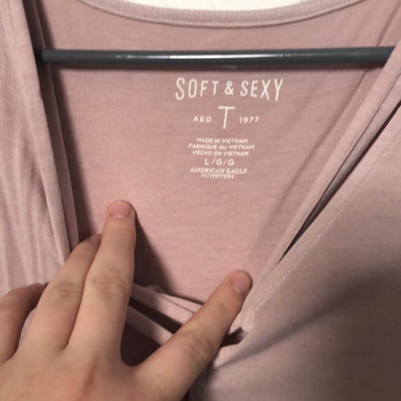 T-shirt - Picture 2 of 2